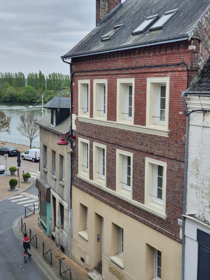 Appartement Meuble, Bord De Seine Duclair Экстерьер фото